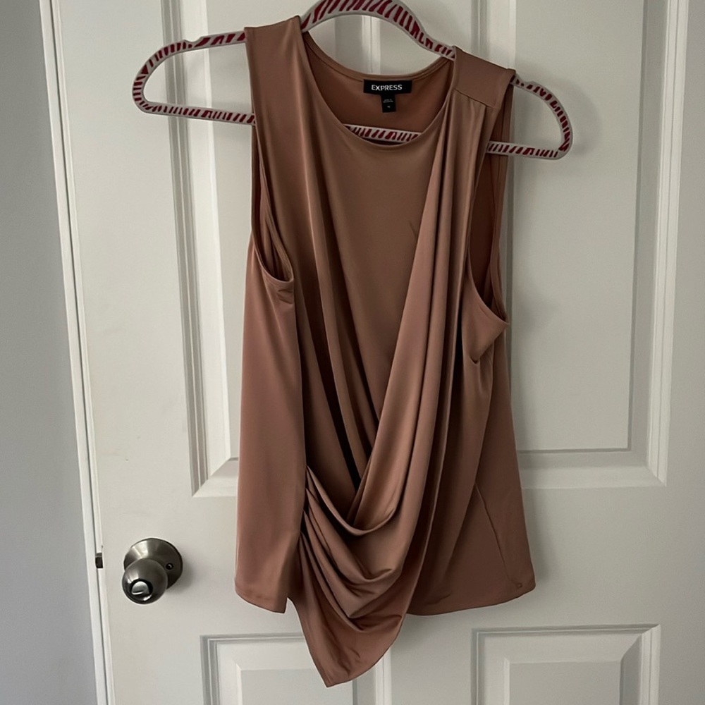 Women’s Express Copper Sleeveless Top Medium